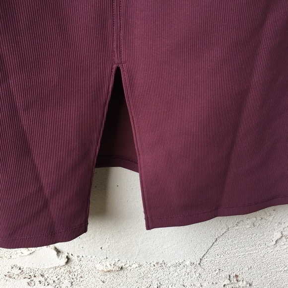 NEW Lululemon A New Route Skirt Cassis I Size 12 - Picture 8 of 9